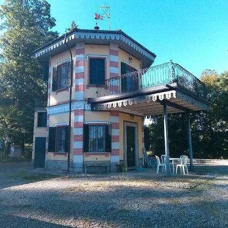 Agriturismo Villa Brugolta Lavena Ponte Tresa Exterior foto